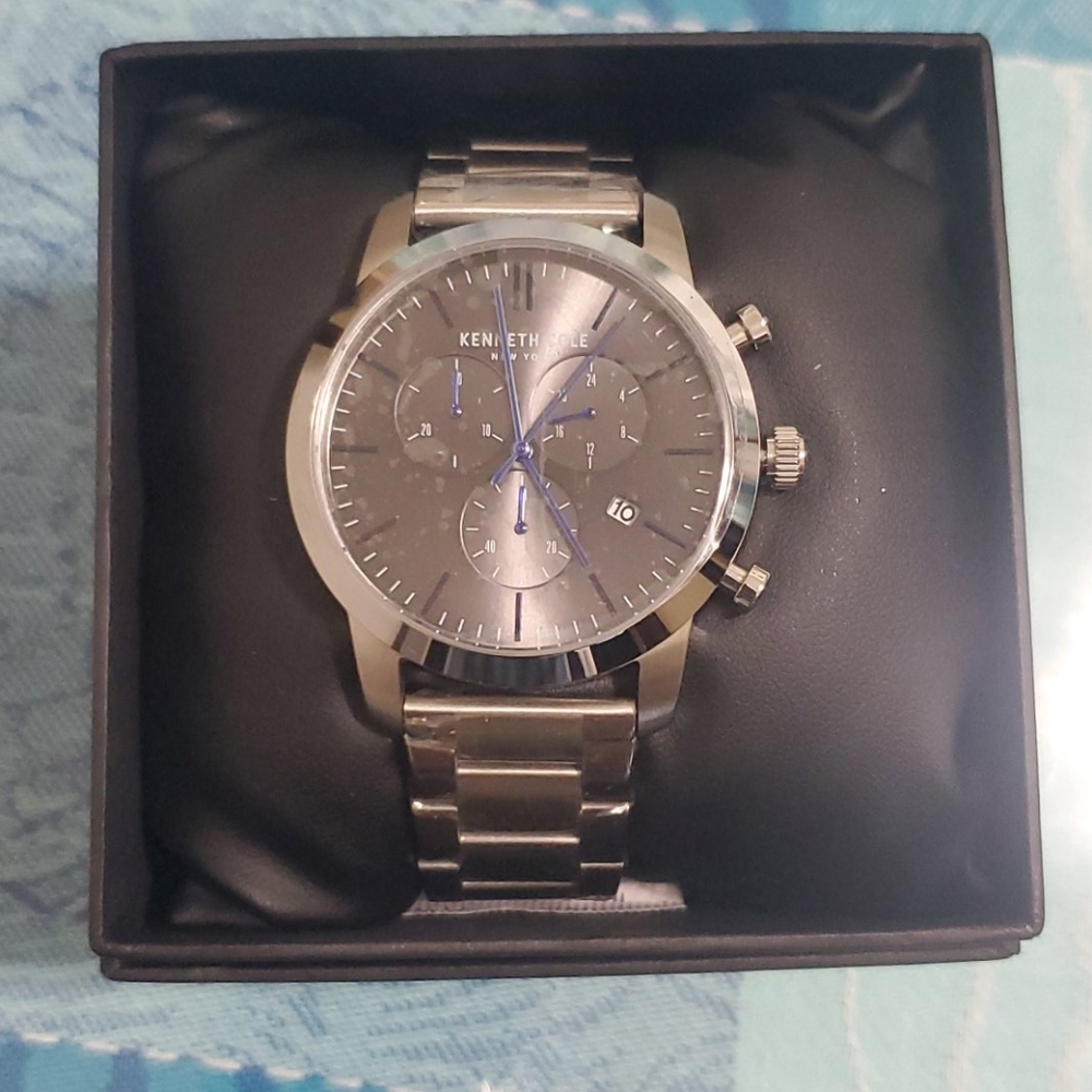 Kenneth Cole mens watch